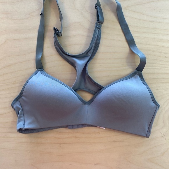 Bra size Small (BH) - Picture 4 of 10